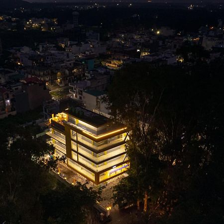 The Hosteller Dehradun Zewnętrze zdjęcie