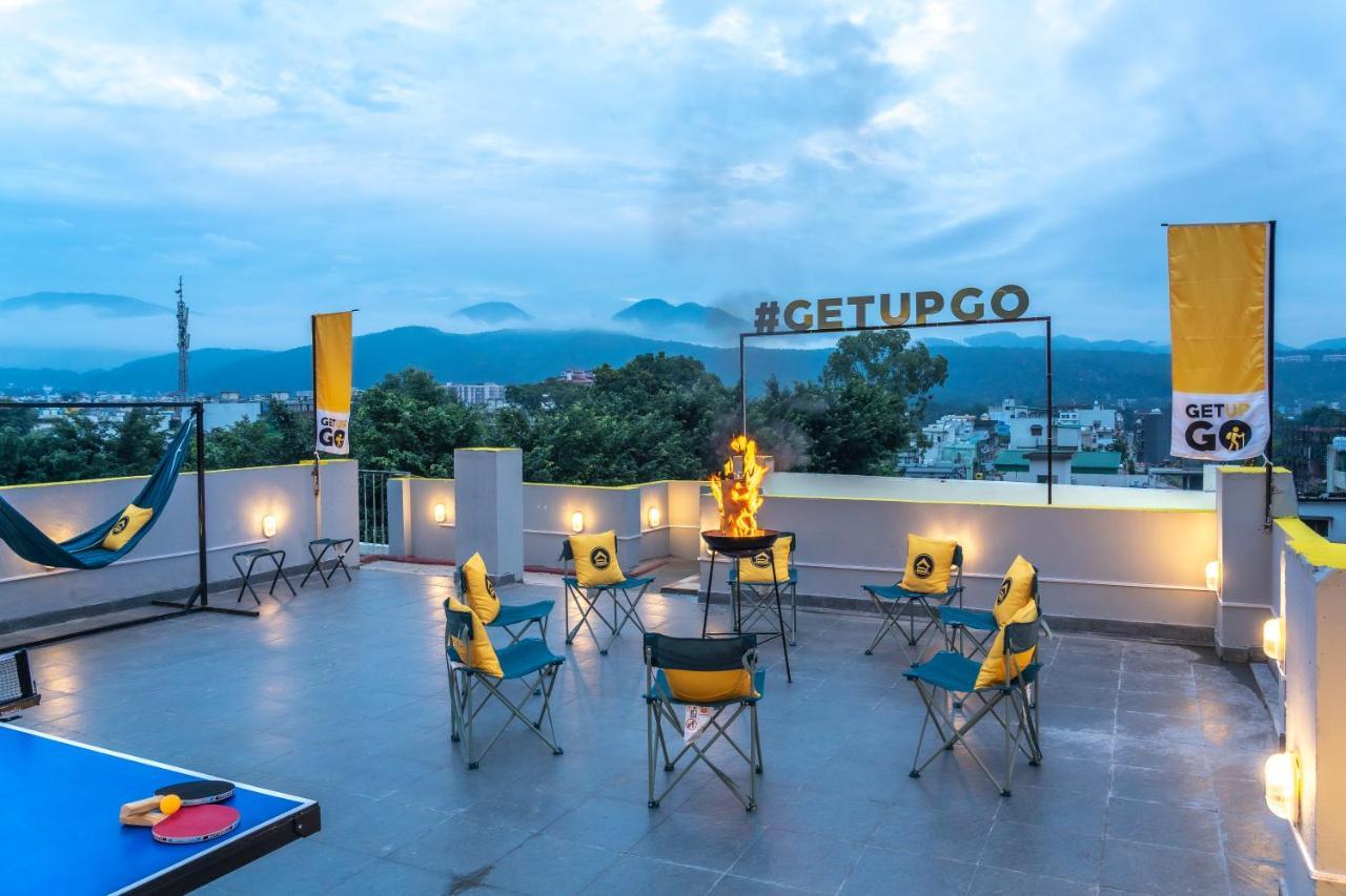 The Hosteller Dehradun Zewnętrze zdjęcie