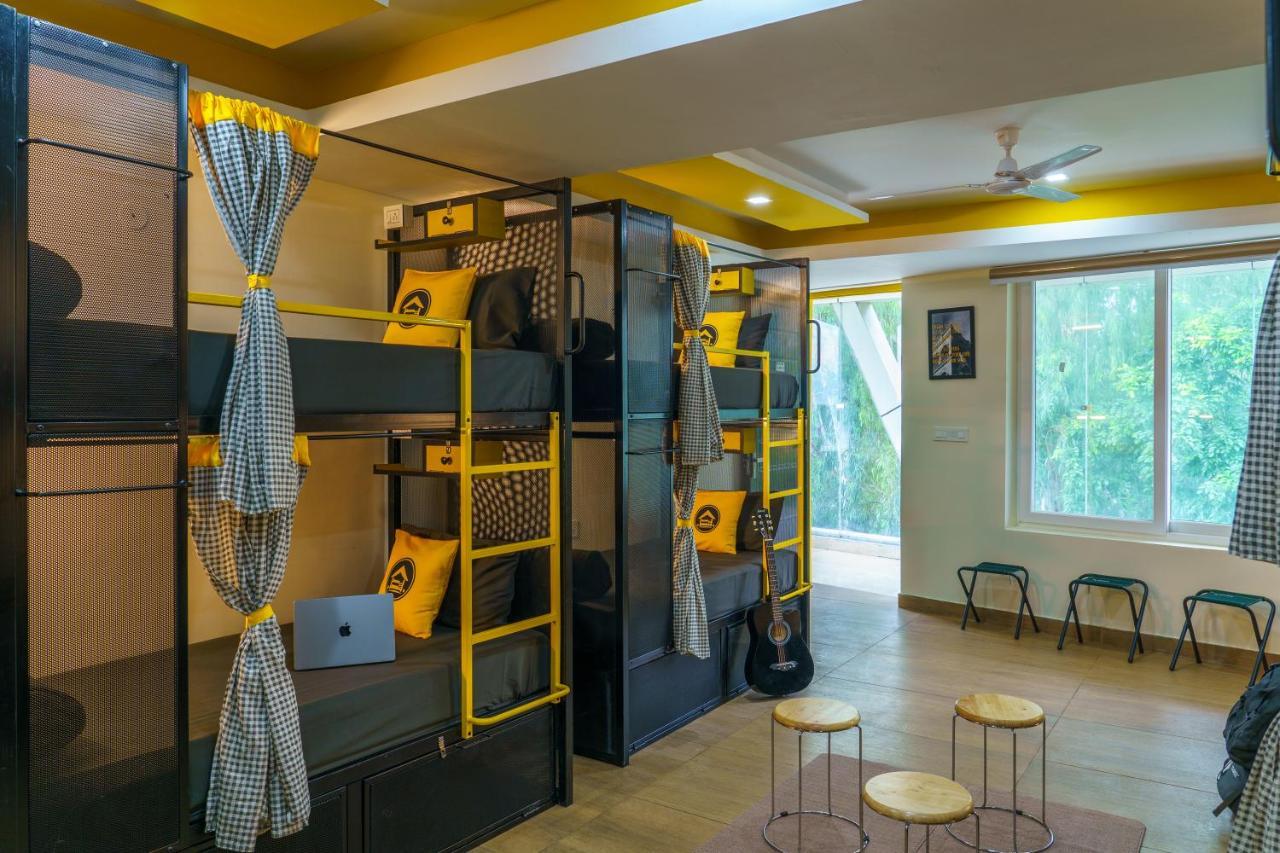 The Hosteller Dehradun Zewnętrze zdjęcie