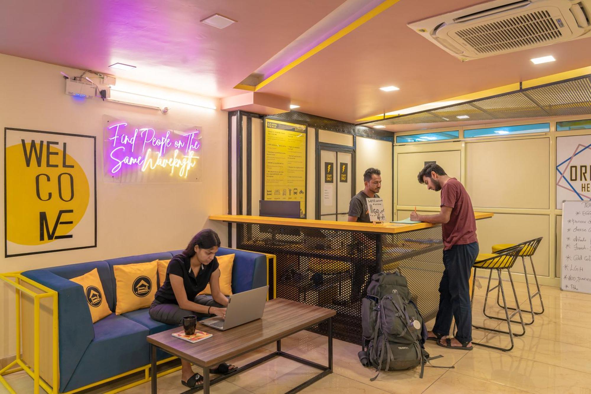 The Hosteller Dehradun Zewnętrze zdjęcie