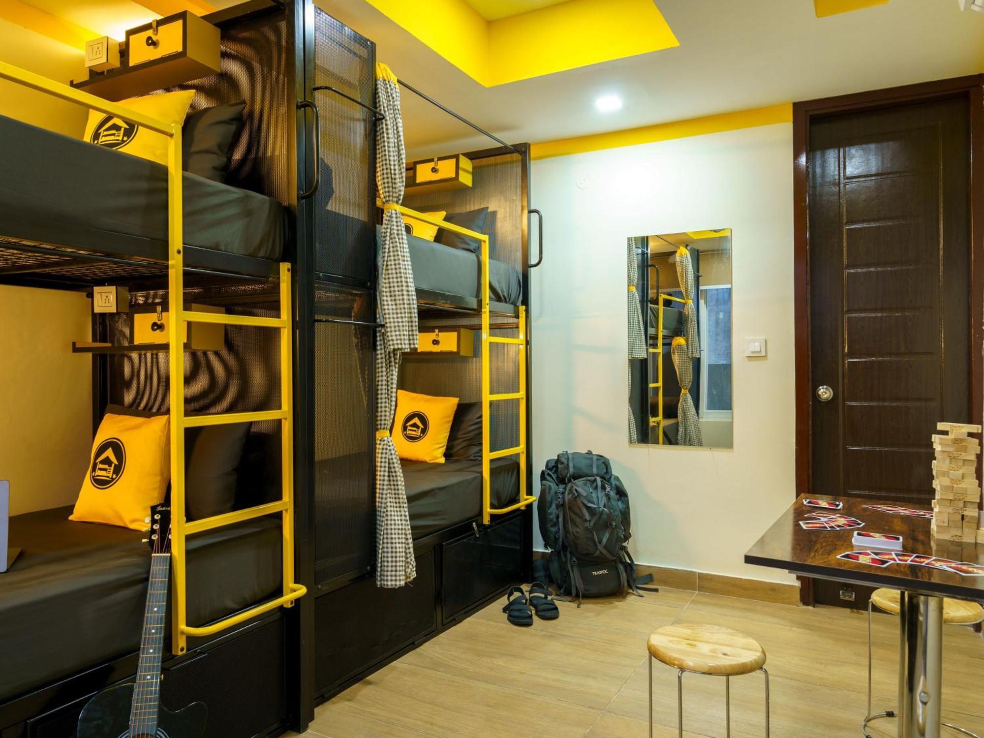 The Hosteller Dehradun Zewnętrze zdjęcie