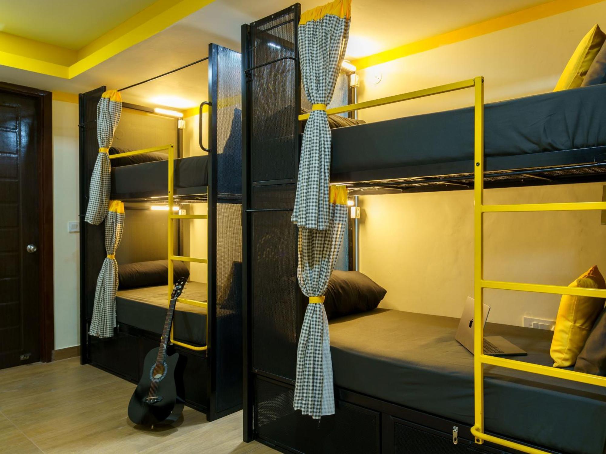 The Hosteller Dehradun Zewnętrze zdjęcie
