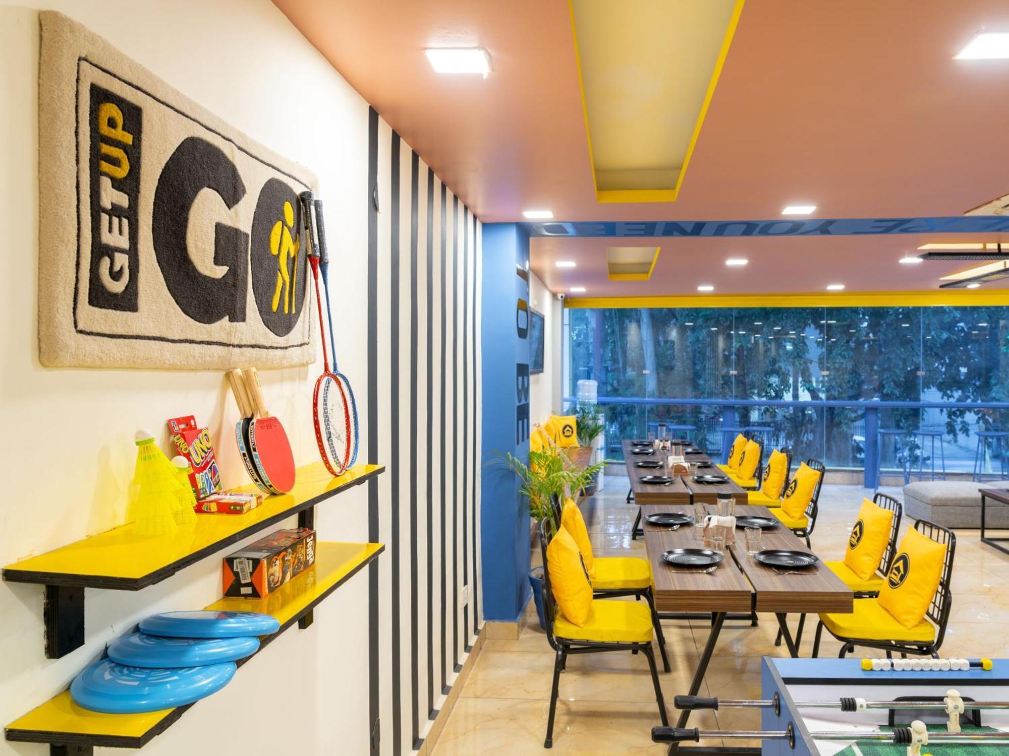 The Hosteller Dehradun Zewnętrze zdjęcie