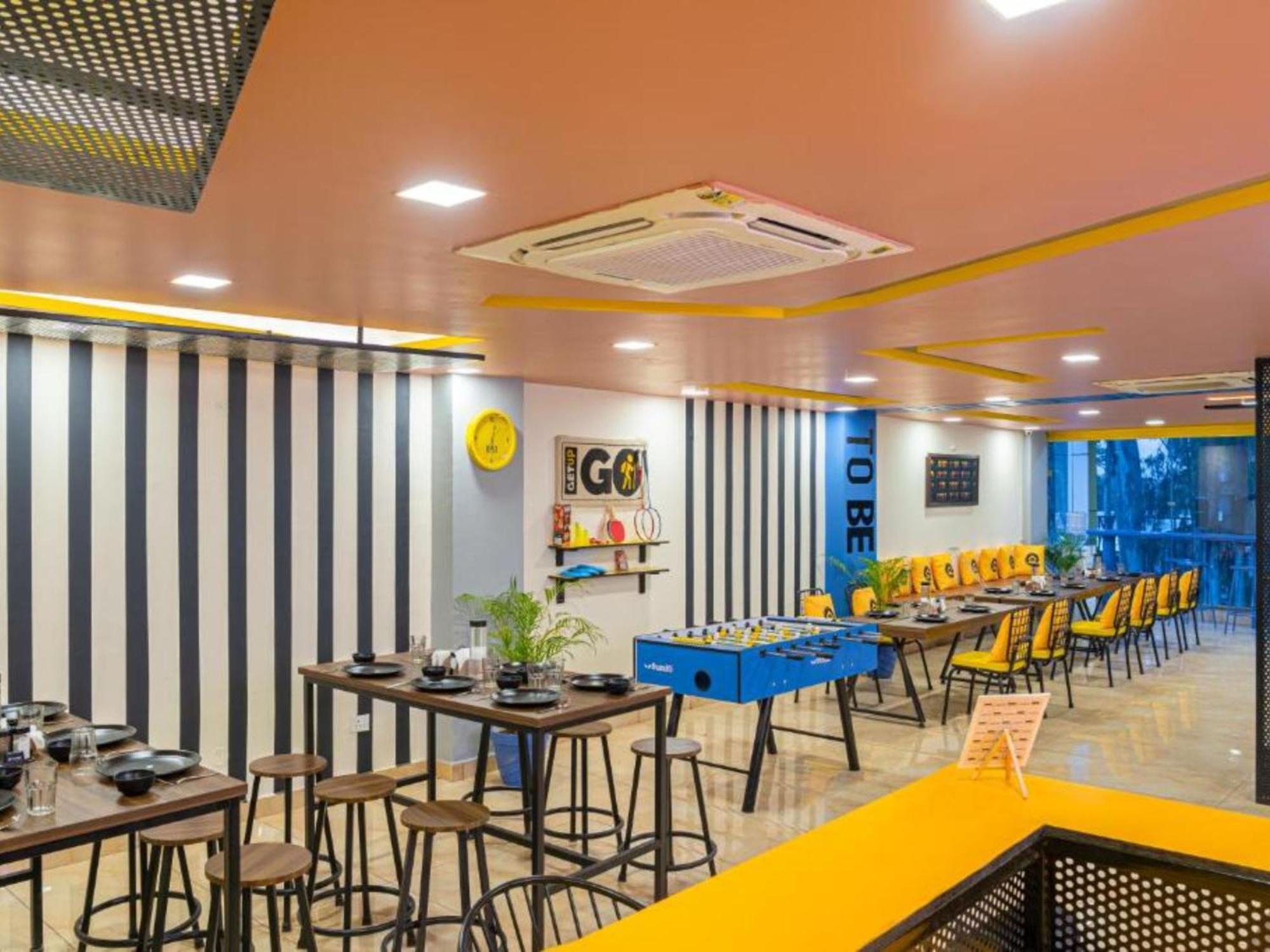 The Hosteller Dehradun Zewnętrze zdjęcie