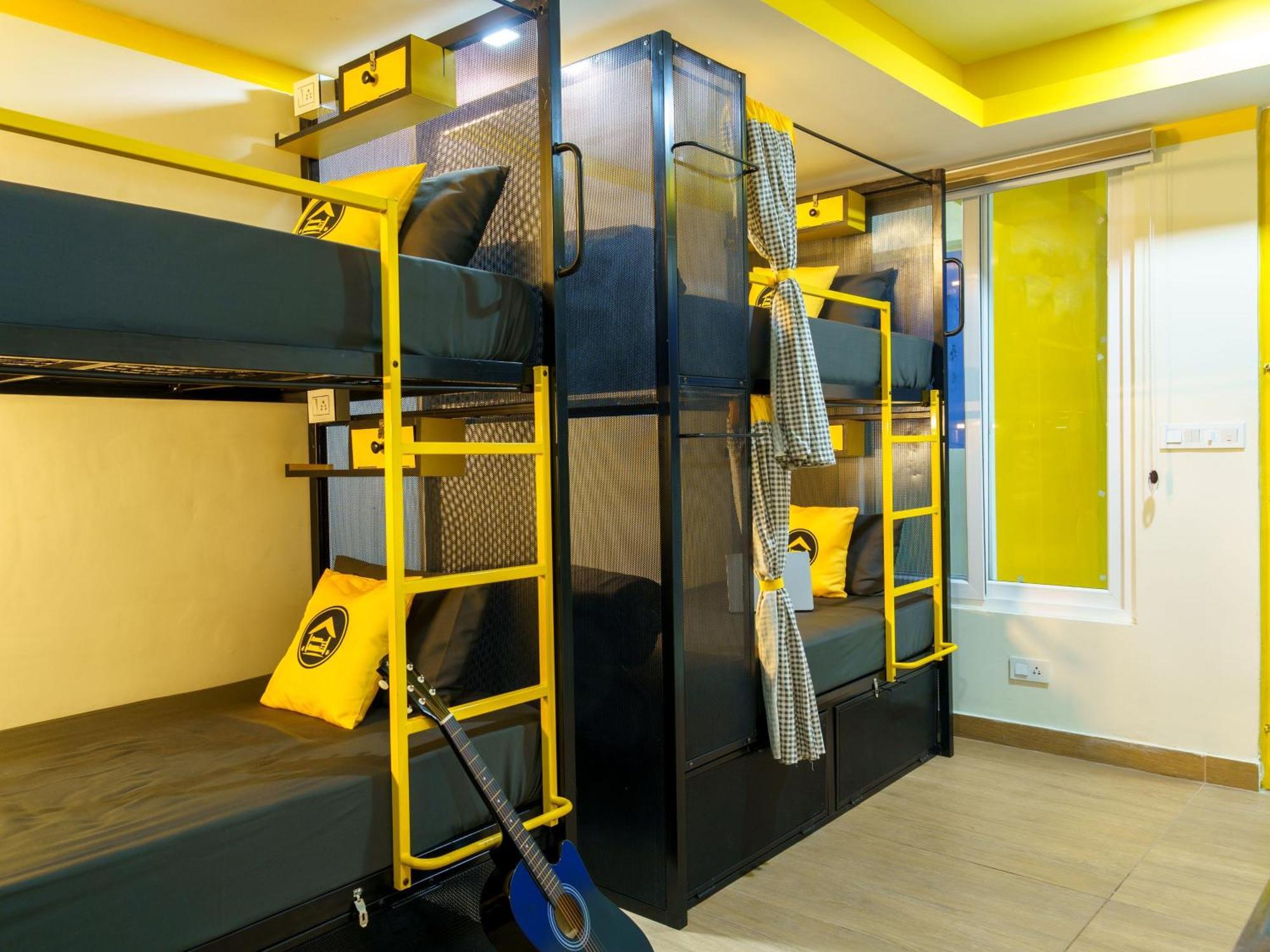 The Hosteller Dehradun Zewnętrze zdjęcie