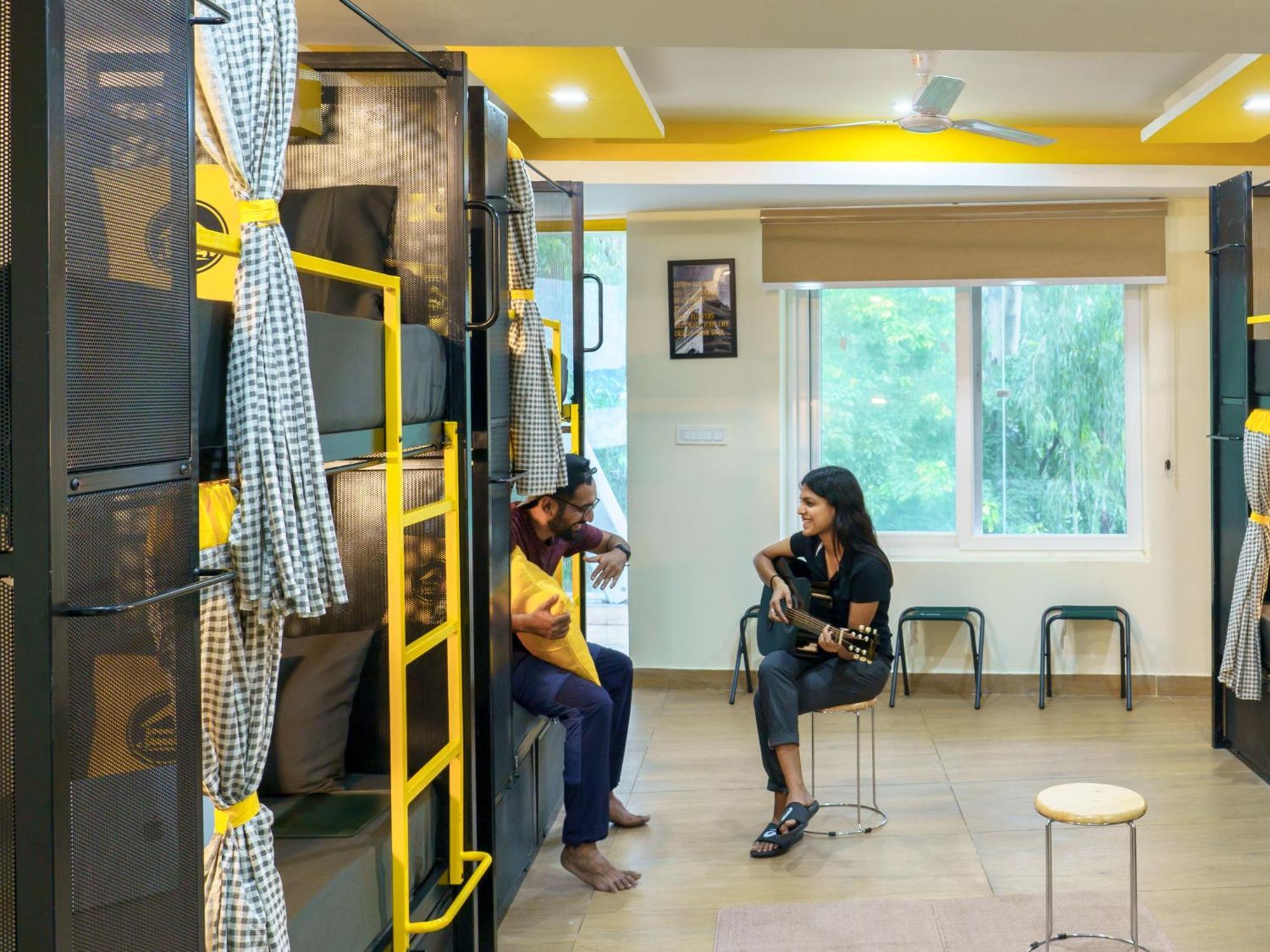 The Hosteller Dehradun Zewnętrze zdjęcie