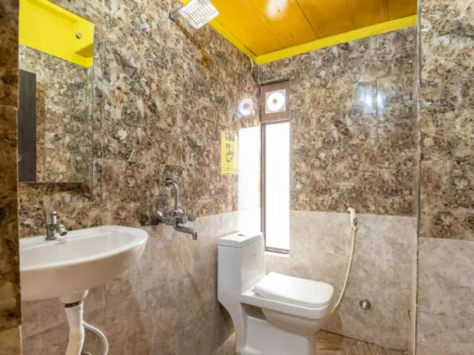 The Hosteller Dehradun Pokój zdjęcie